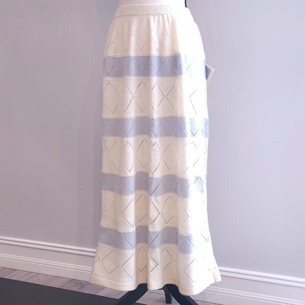Dior NWT Vintage Knitted Wool Rabbit Hair Skirt A-Line Gray Striped Size Large - Picture 16 of 16
